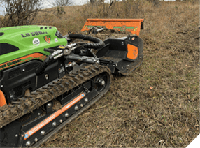 G�pi sz�rz�z�s �s z�ldter�let karbantart�s, professzion�lis g�pi boz�tirt�s